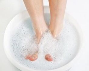 Fleet fungi treatment methods